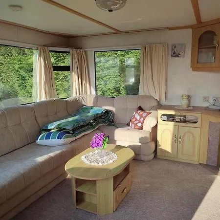 Holiday home Nad Jeziorem Zywki